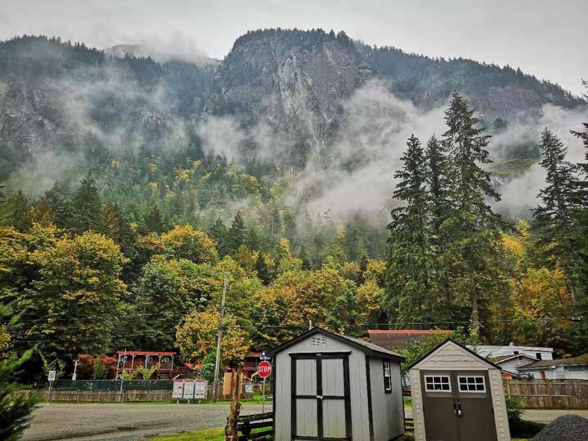Owl Street Lodge Хоуп Екстериор снимка